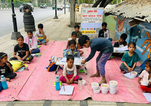 Dhaula Kuan, New Delhi - 10 april 2025