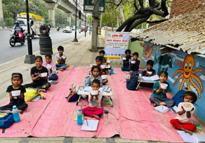 Dhaula Kuan, New Delhi - 10 april 2025
