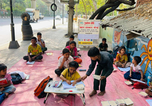 Dhaula Kuan, New Delhi - 23 april 2025