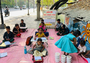Dhaula Kuan, New Delhi - 24 april 2025