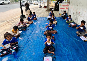 Dhaula Kuan, New Delhi - 28 August 2025