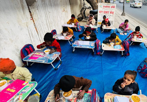 Dhaula Kuan, New Delhi - 18 December 2025