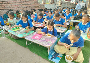 Naraina Flyover, New Delhi - 05 November 2025