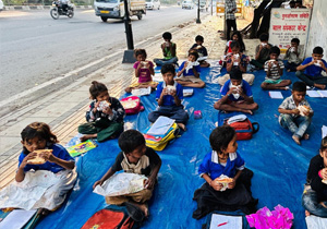 Dhaula Kuan, New Delhi - 18 September 2025